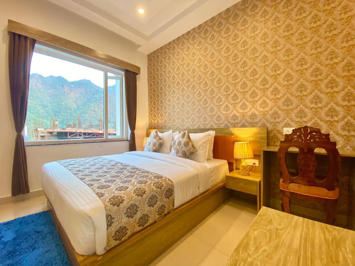 Arogyadham Wellness Retreat Hotel Rishīkesh Exterior foto