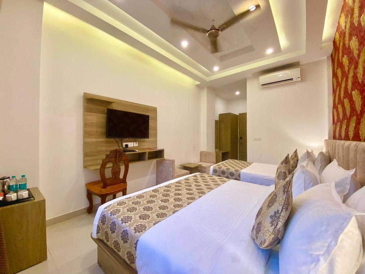 Arogyadham Wellness Retreat Hotel Rishīkesh Exterior foto