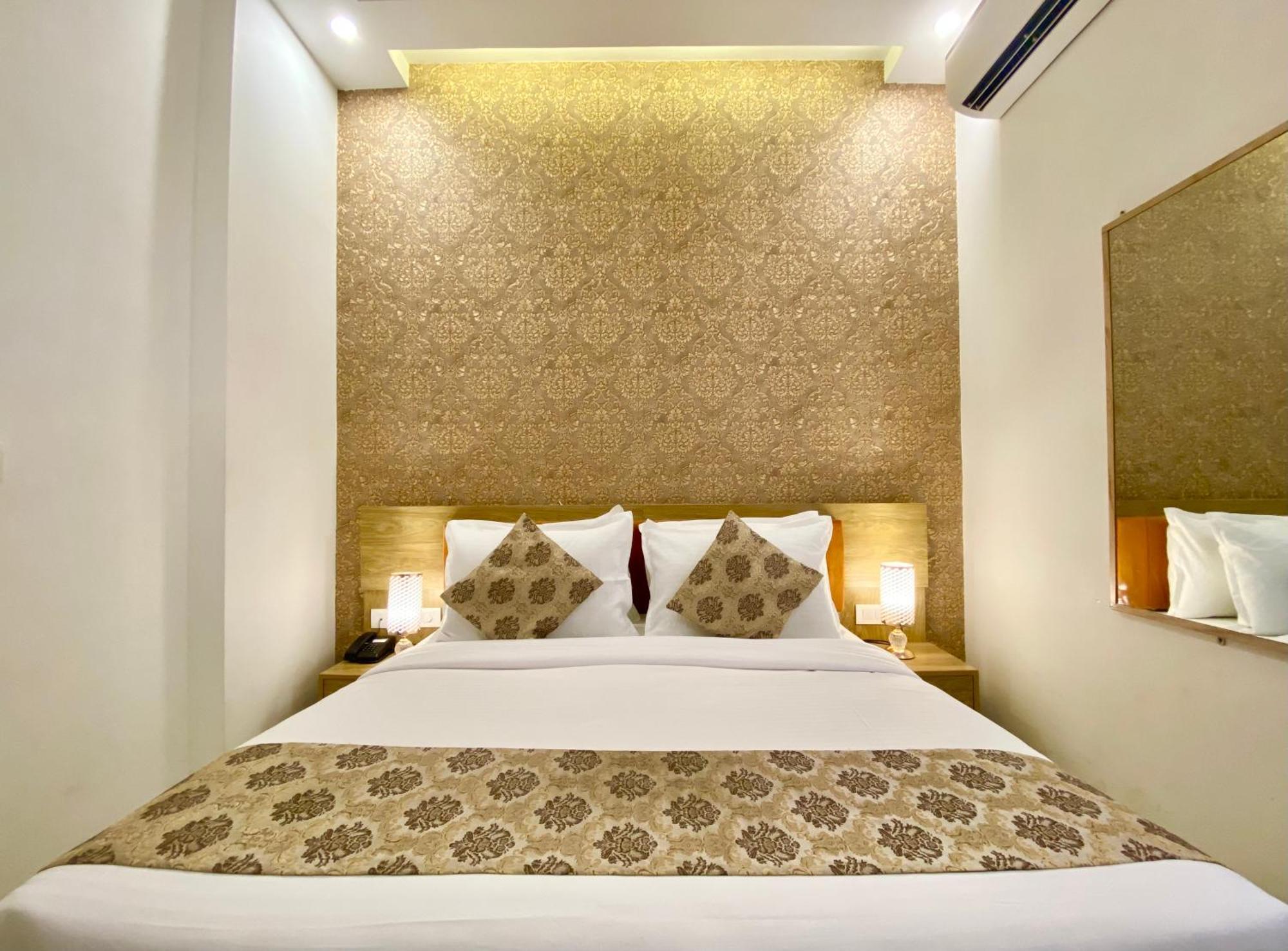 Arogyadham Wellness Retreat Hotel Rishīkesh Exterior foto